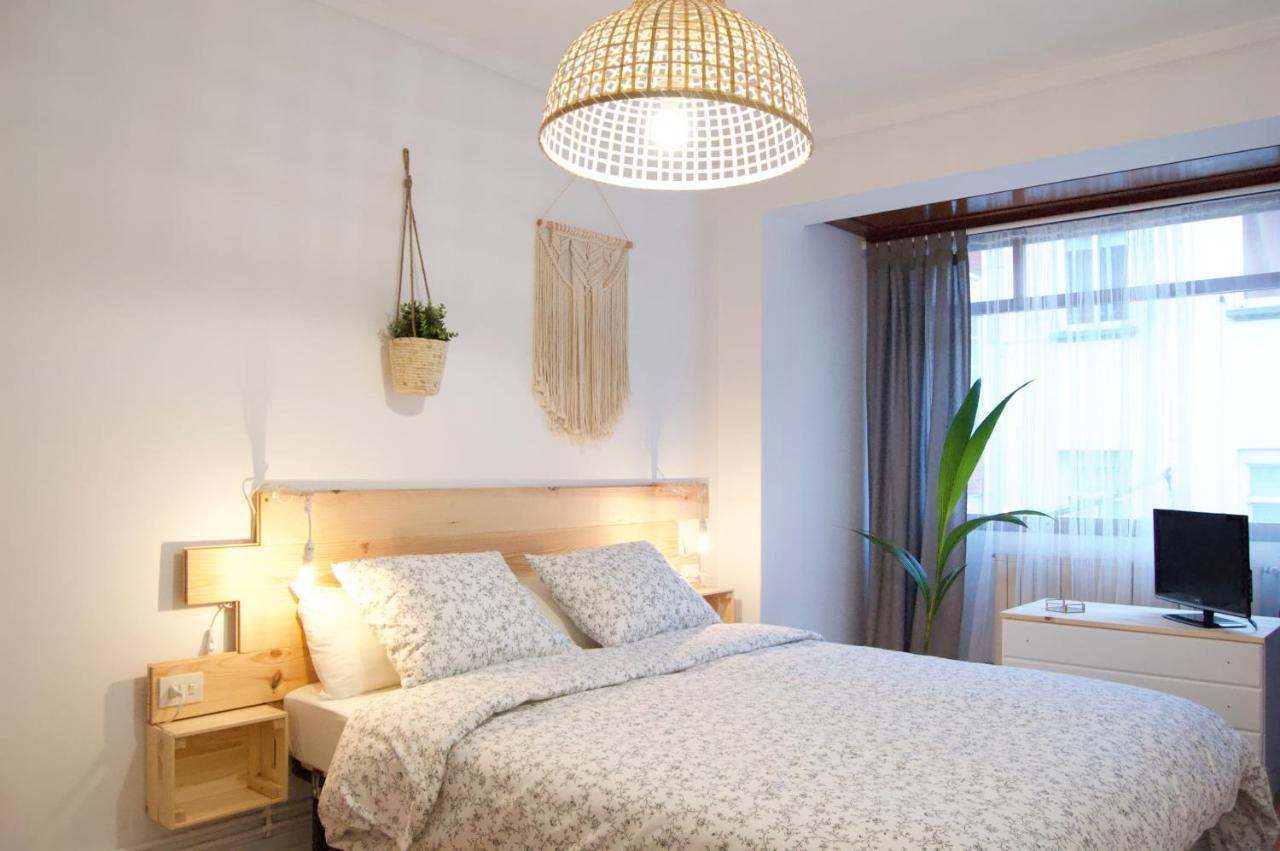 Apartamento Chanteiro I Ferrol Bagian luar foto